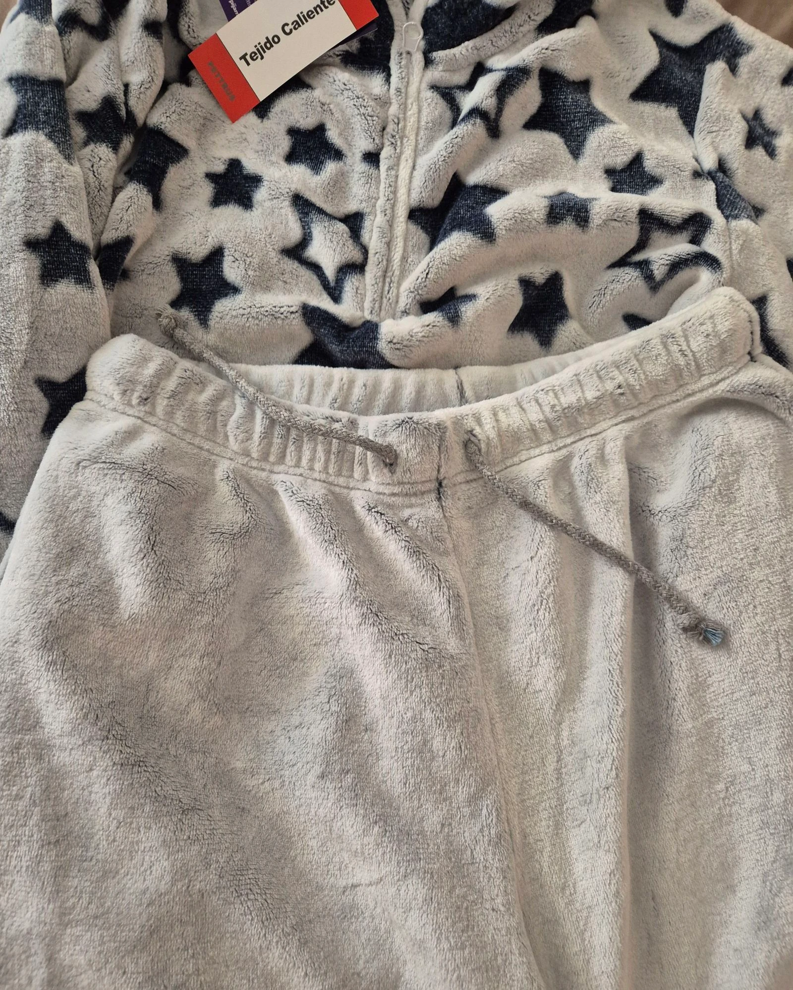 New fleece pajamas with tag size s – photo 2